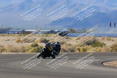 media/Oct-29-2022-CVMA (Sat) [[14c0aa3b66]]/Race 9 Amateur Supersport Middleweight/